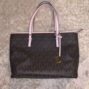 Michael kors purse